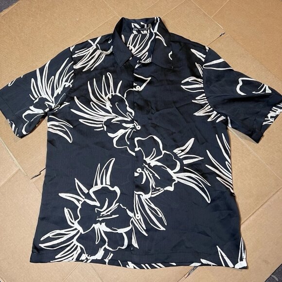 ZARA Floral Short-Sleeve Button-Up Shirt - Picture 1 of 5